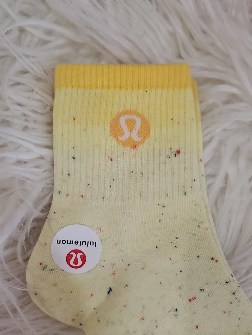 Lululemon crew socks